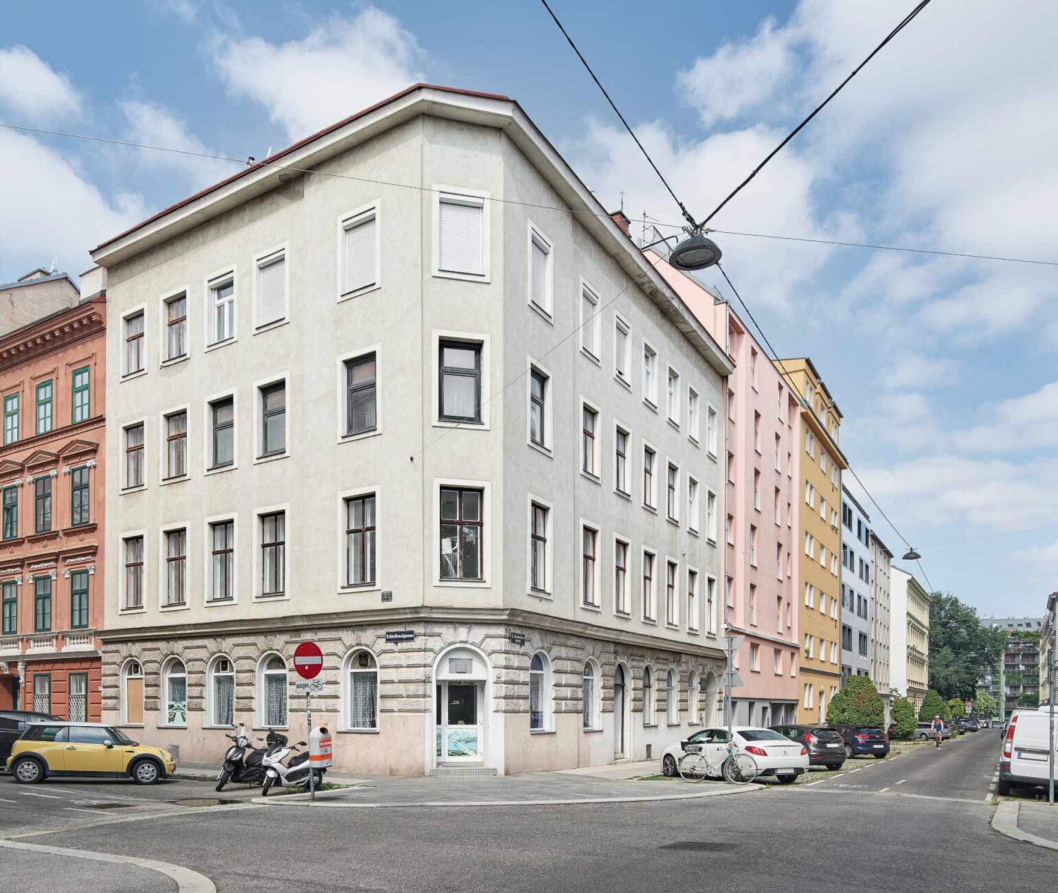 Baubeginn für die Sanierung und Revitalisierung des Zinhaus Altbaus in der Einsiedlergasse 27 1050 Wien