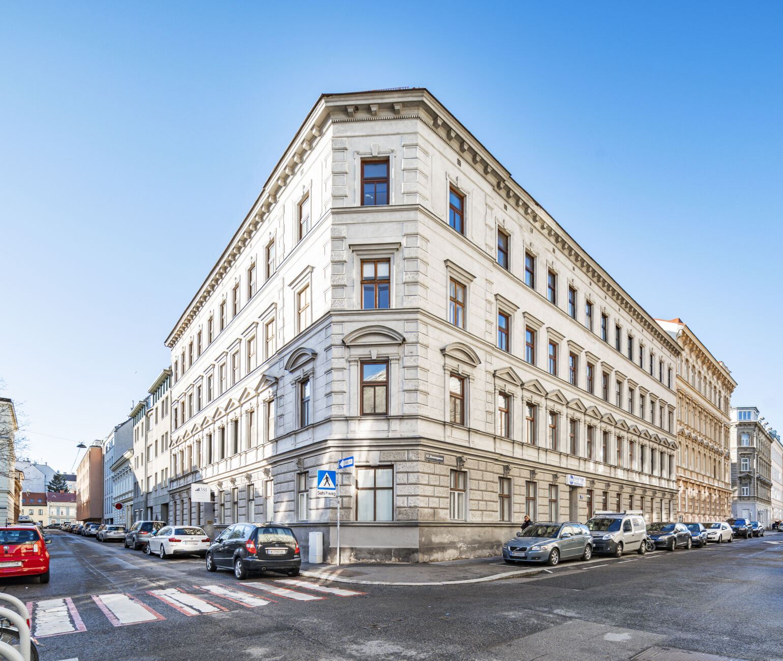 Das nächste Altbau-Projekt des Zinshausentwicklers 3SI Immogroup steht in den Startlöchern: Ende Februar beginnen die Bauarbeiten in der Ehrenfelsgasse 12, 1120 Wien.